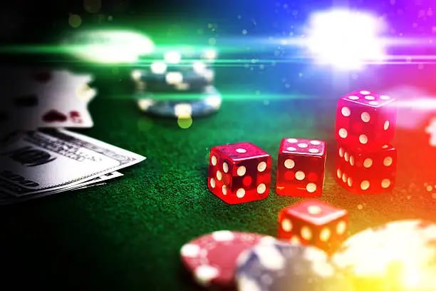 Tampilan lobby game f08 apk dengan berbagai kategori permainan online